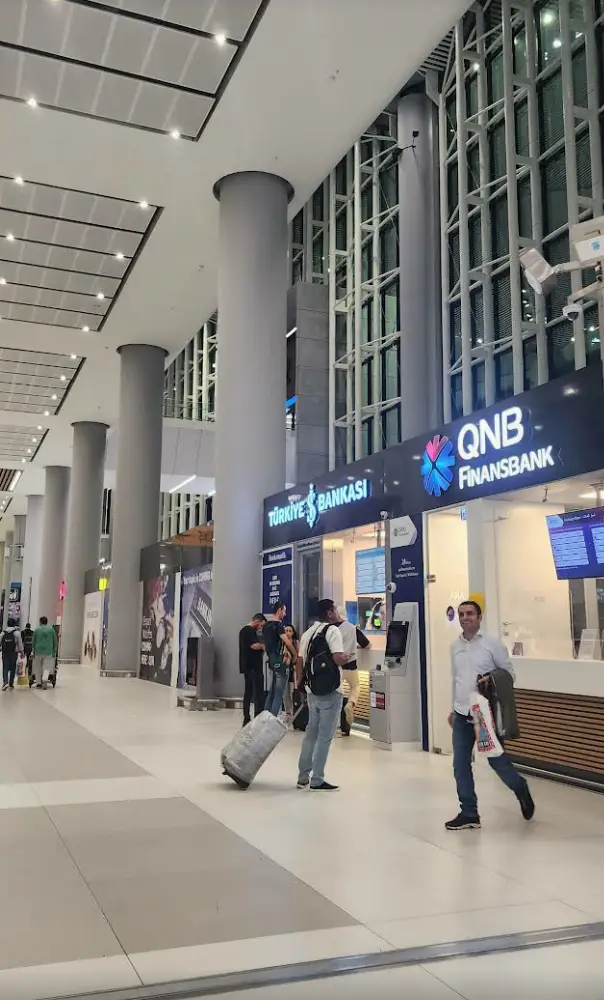 QNB İstanbul Havalimanı Şubesi — Bankalar, Arnavutköy · fotoğraf 3