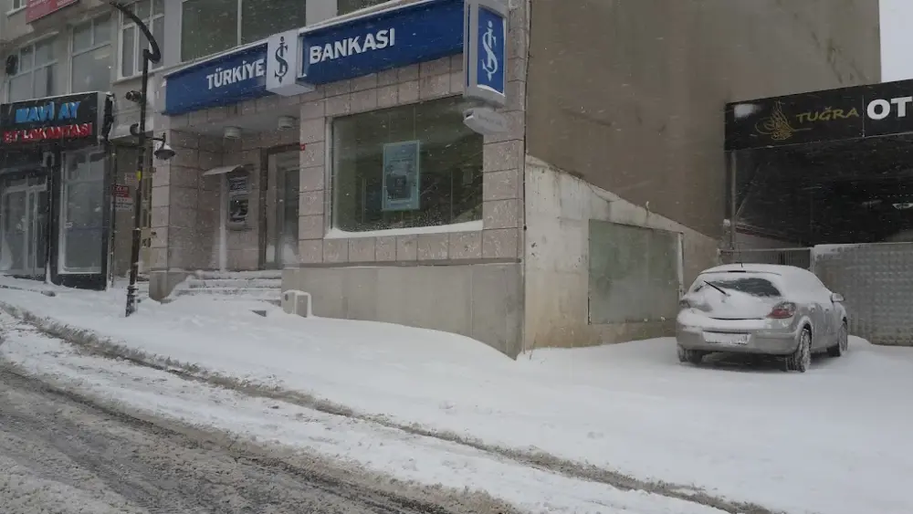 Türkiye İş Bankası Çarşı-Hadımköy/İstanbul Şubesi — Bankalar, Arnavutköy · fotoğraf 3