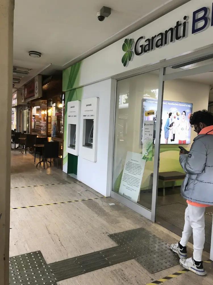 Garanti BBVA Ataşehir Şubesi — Bankalar, Ataşehir · fotoğraf 2