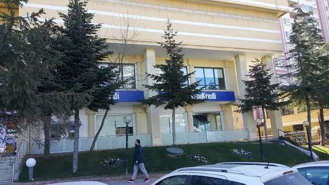 Yapı Kredi - Ataşehir Şubesi — Bankalar, Ataşehir · fotoğraf 3