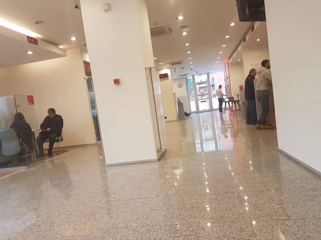 Akbank Batı Ataşehir Şubesi — Bankalar, Ataşehir · fotoğraf 1