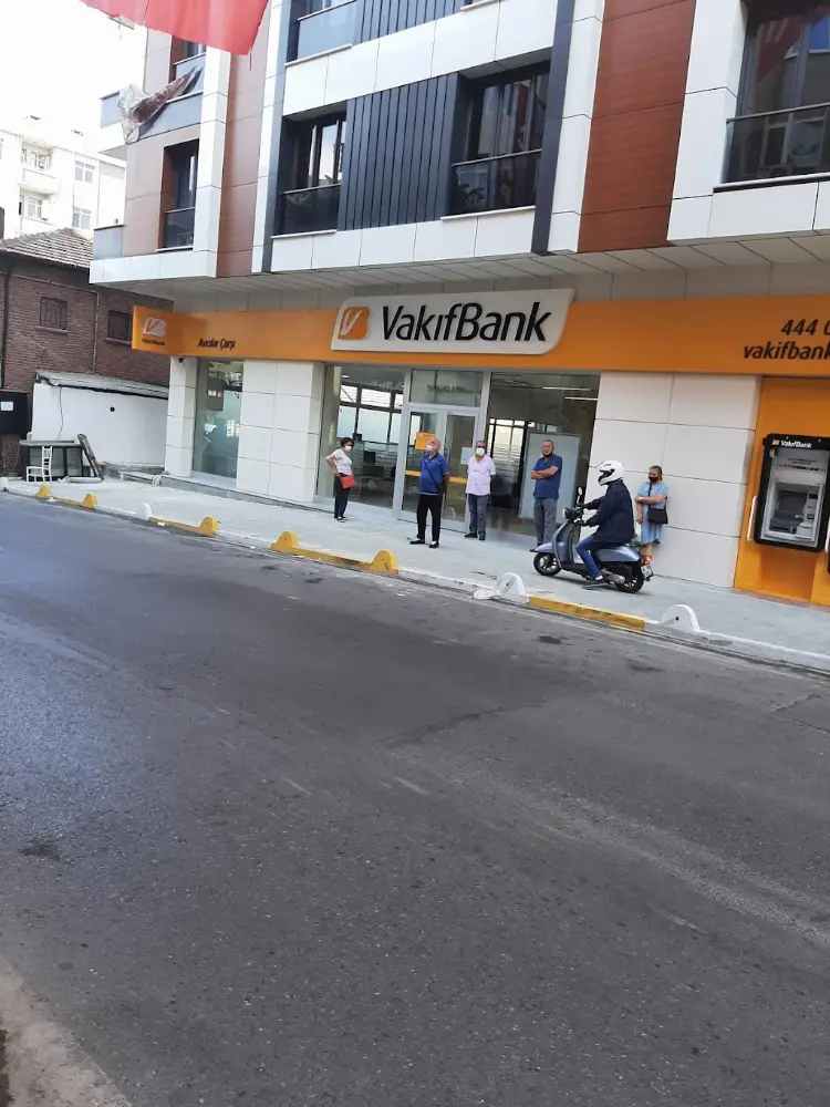 VakıfBank Avcılar Çarşı Şubesi — Bankalar, Avcılar · fotoğraf 2