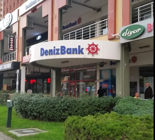 DenizBank Ataşehir Şubesi — Bankalar, Ataşehir · fotoğraf 1