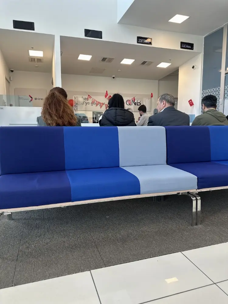 QNB Avcılar Şubesi — Bankalar, Avcılar · fotoğraf 2