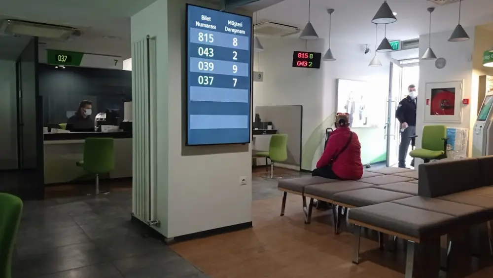 Garanti BBVA Havuz Avcılar Şubesi — Bankalar, Avcılar · fotoğraf 3