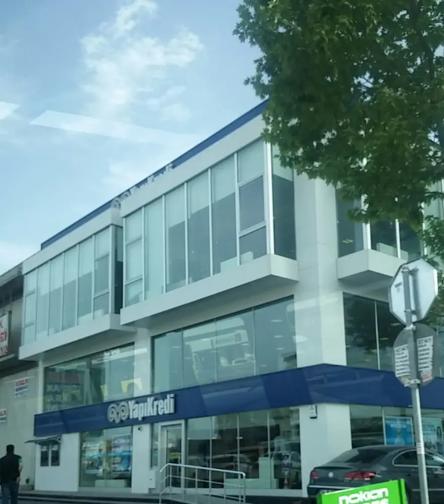 Yapı Kredi - Avcılar Şubesi — Bankalar, Avcılar · fotoğraf 2