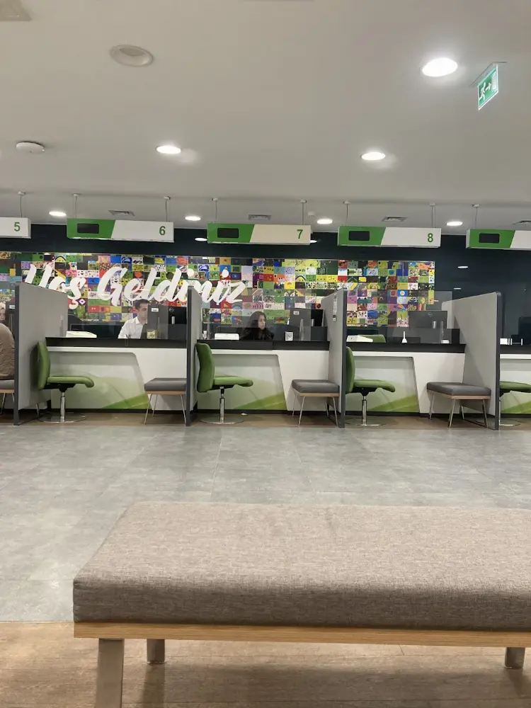 Garanti BBVA Avcılar Şubesi — Bankalar, Avcılar · fotoğraf 3
