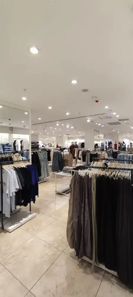 DeFacto Halaskargazi Şişli — Erkek Giyim, Şişli · fotoğraf 4