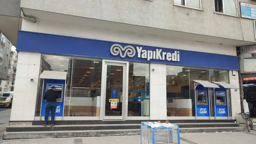 Yapı Kredi - Avcılar-Çarşı Şubesi — Bankalar, Avcılar · fotoğraf 2
