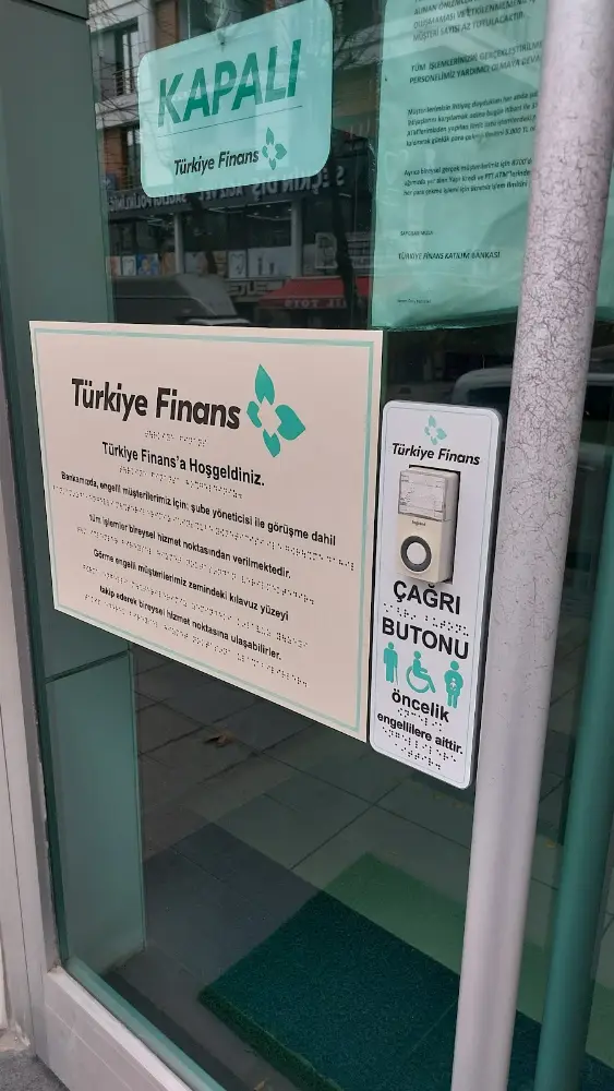 Türkiye Finans Avcılar Şubesi — Bankalar, Avcılar · fotoğraf 2
