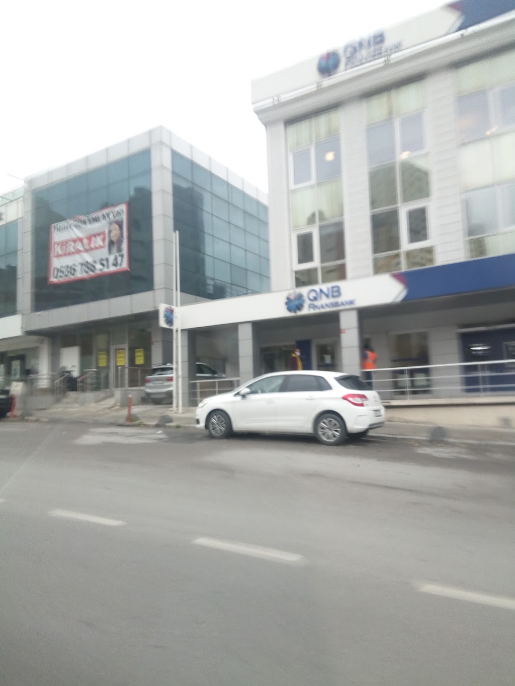 QNB Batı Ataşehir Şubesi
