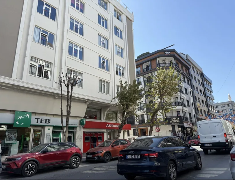 TEB Avcılar Çarşı Şubesi — Bankalar, Avcılar · fotoğraf 1