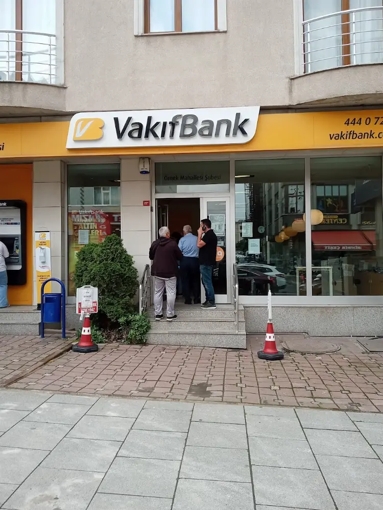 VakıfBank Ataşehir Örnek Mahallesi Şubesi — Bankalar, Ataşehir · fotoğraf 4