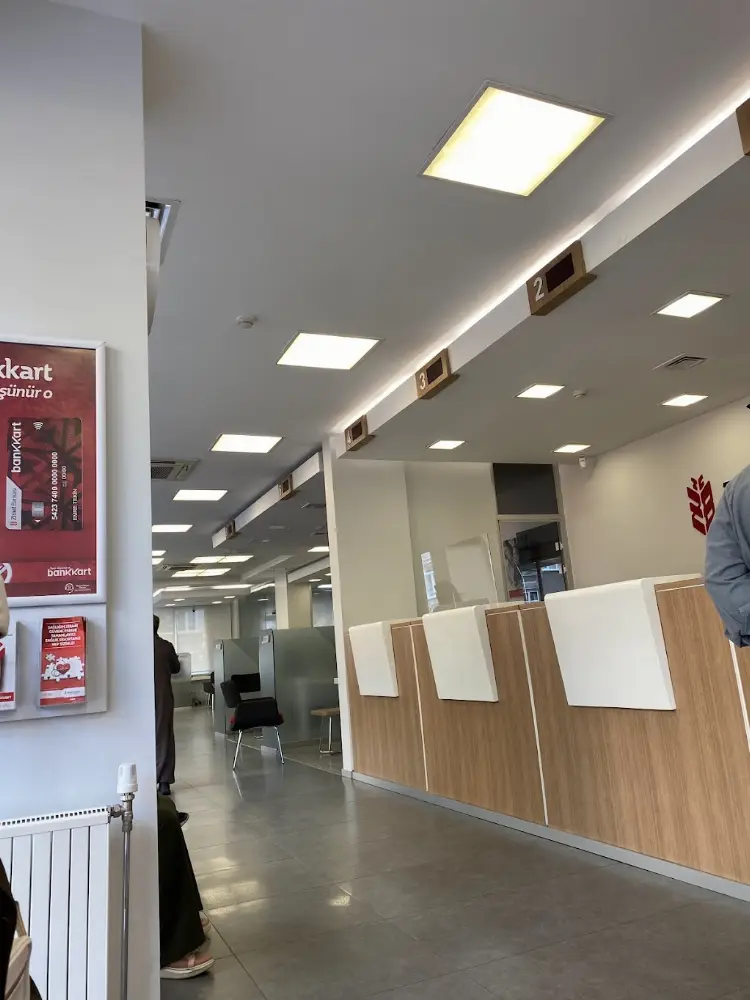 Ziraat Bankası Bağcılar Caddesi/İstanbul Şubesi — Bankalar, Bağcılar · fotoğraf 2
