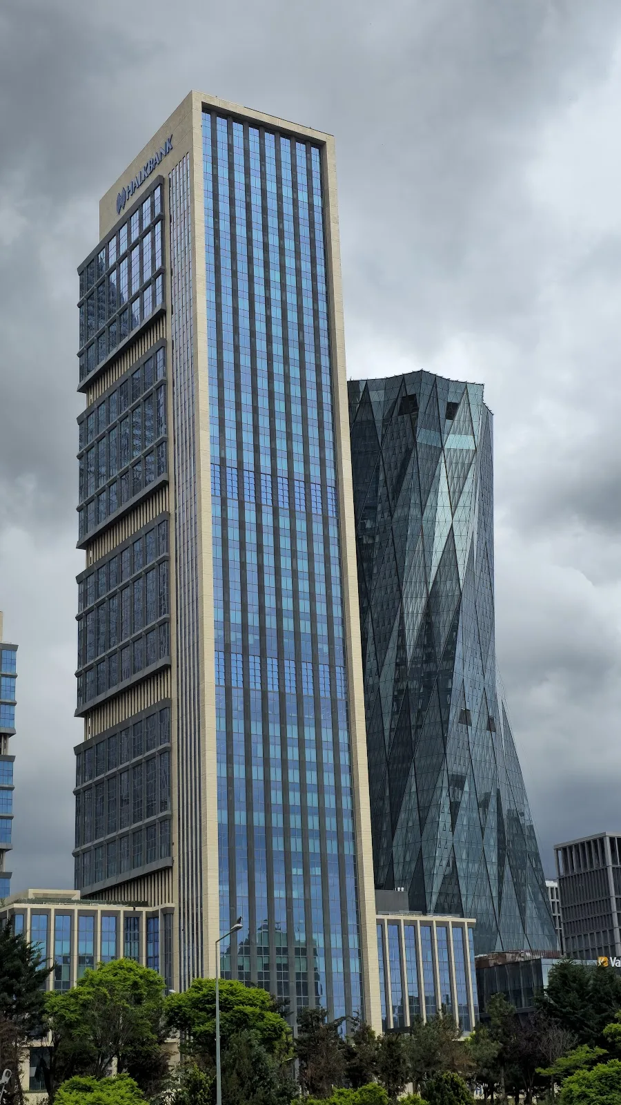 İstanbul Finans Merkezi | İFM - Yönetim Ofisi — Bankalar, Ümraniye · fotoğraf 1