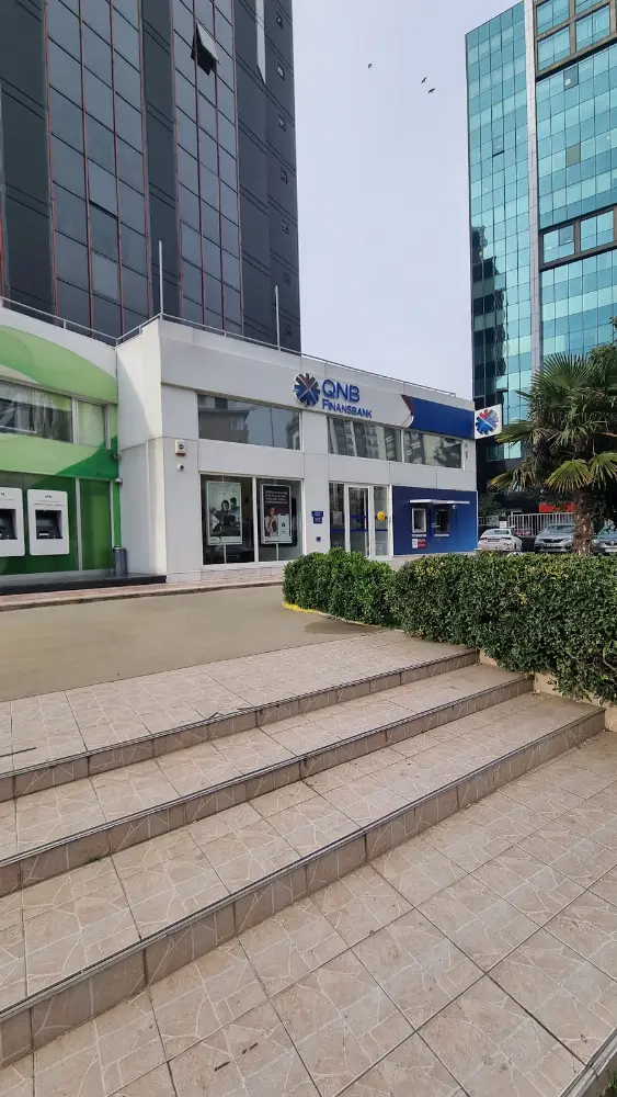 QNB İçerenköy Şubesi — Bankalar, Ataşehir · fotoğraf 2