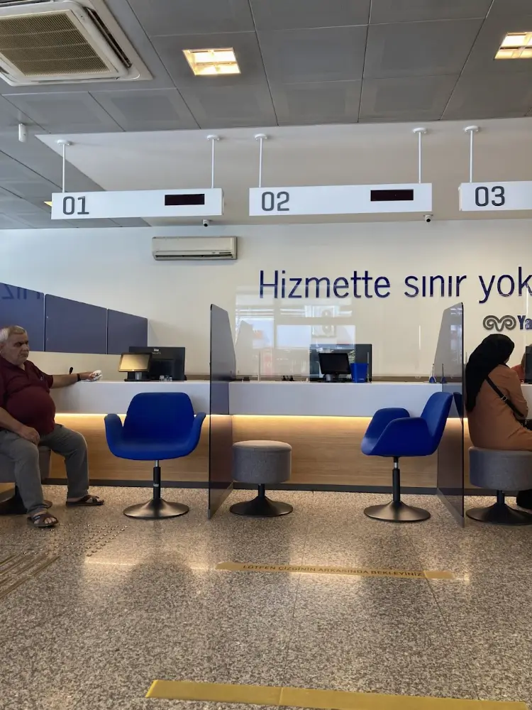 Yapı Kredi - Bağcılar Şubesi — Bankalar, Bağcılar · fotoğraf 3