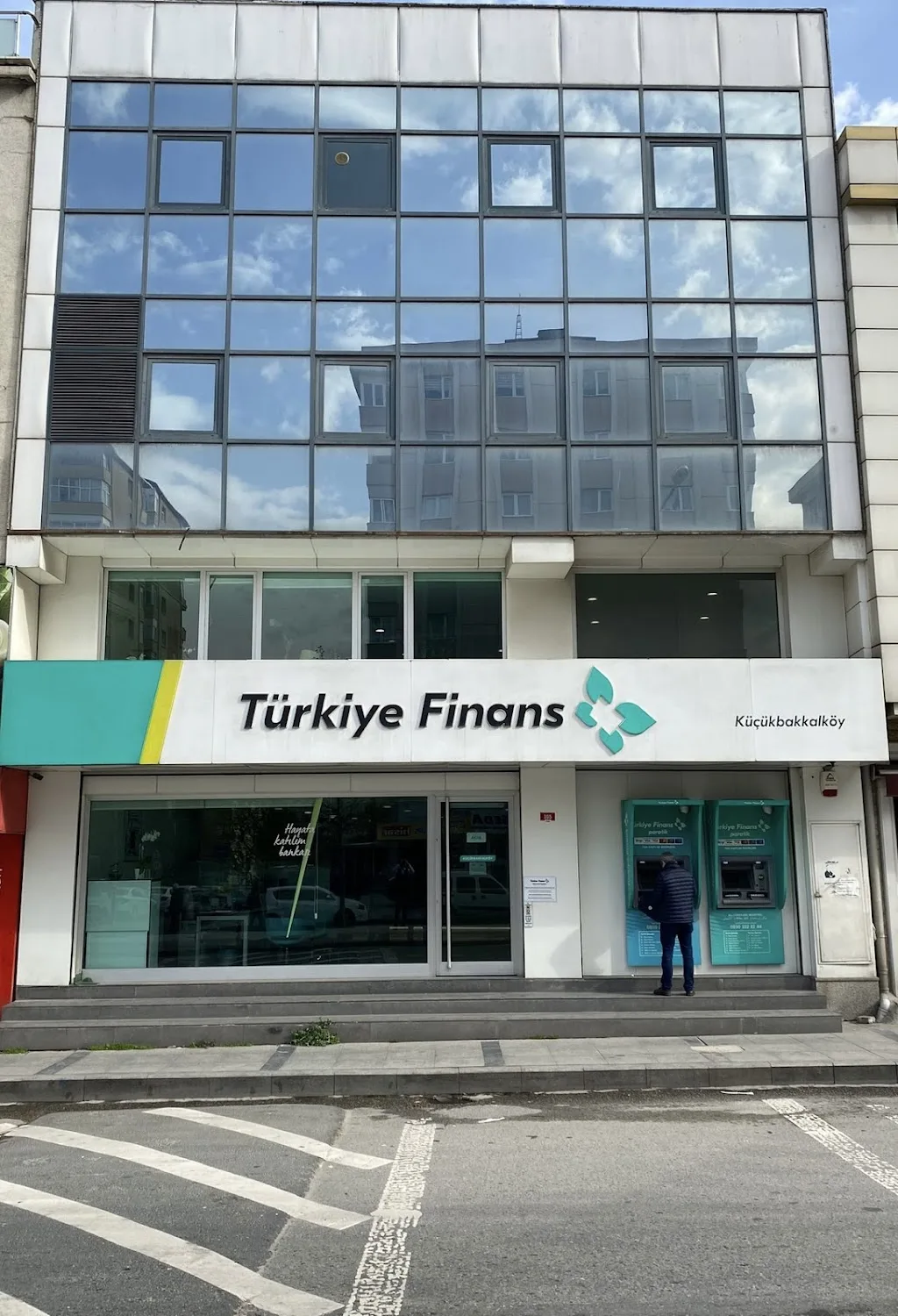 Türkiye Finans Küçükbakkalköy Şubesi — Bankalar, Ataşehir · fotoğraf 1