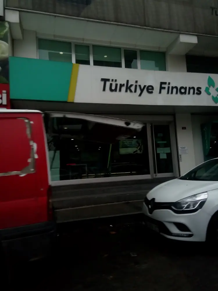 Türkiye Finans Küçükbakkalköy Şubesi — Bankalar, Ataşehir · fotoğraf 2