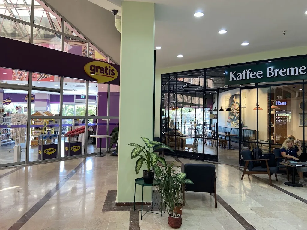 Mozaik Çarşı AVM — Bankalar, Ataşehir · fotoğraf 1