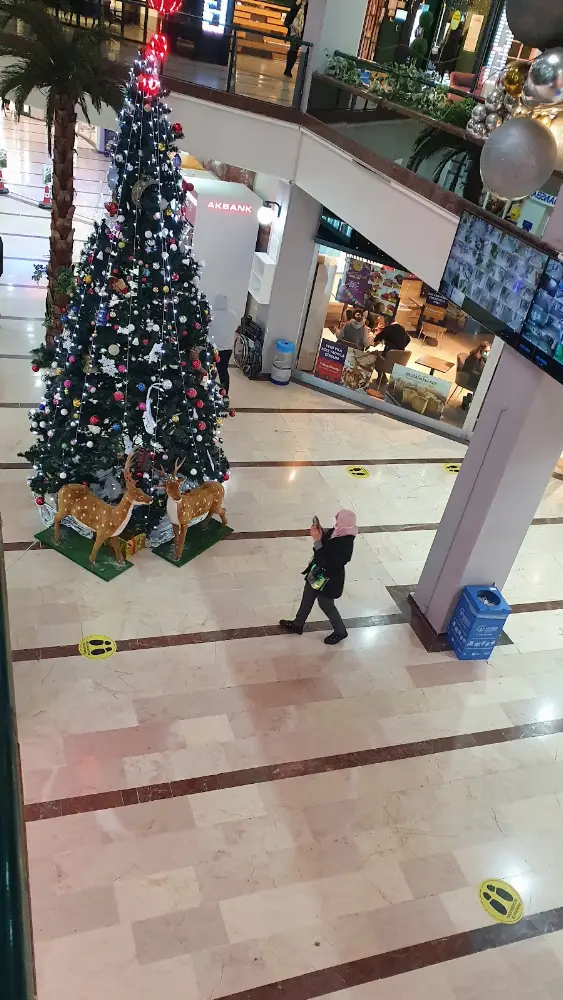 Mozaik Çarşı AVM — Bankalar, Ataşehir · fotoğraf 3