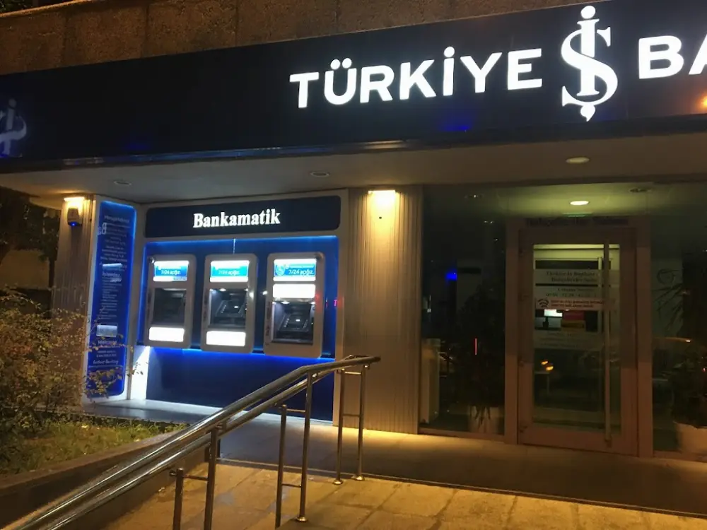 Türkiye İş Bankası Bahçelievler/İstanbul Şubesi — Bankalar, Bahçelievler · fotoğraf 3