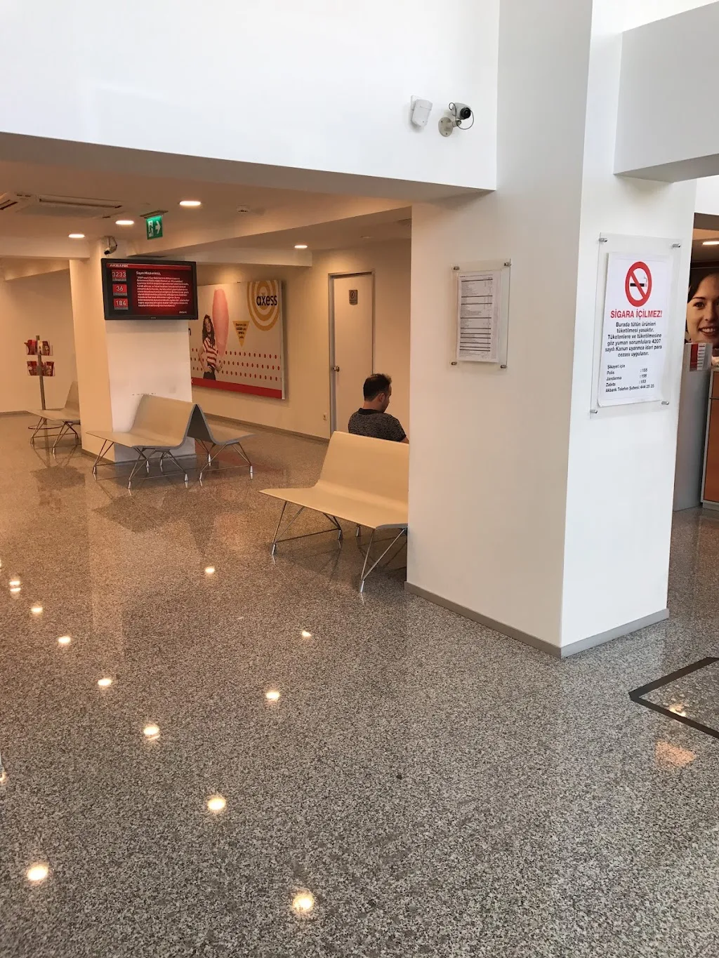 Akbank İstoç/İstanbul Şubesi — Bankalar, Bağcılar · fotoğraf 1