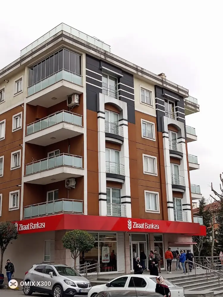 Ziraat Bankası Yenibosna/İstanbul Şubesi — Bankalar, Bahçelievler · fotoğraf 2