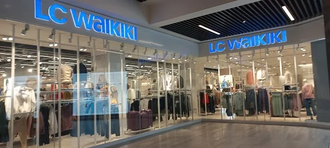 LC WAIKIKI Axis İstanbul AVM Eyüpsultan — Eyüpsultan · fotoğraf 4