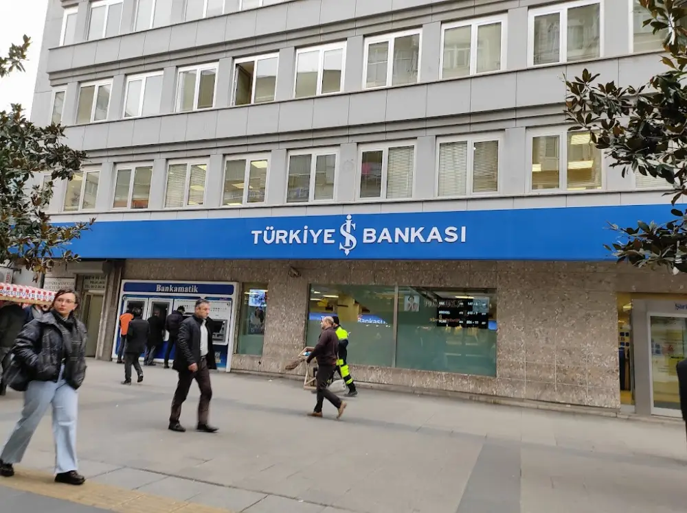 Türkiye İş Bankası Şirinevler/İstanbul Şubesi — Bankalar, Bahçelievler · fotoğraf 3