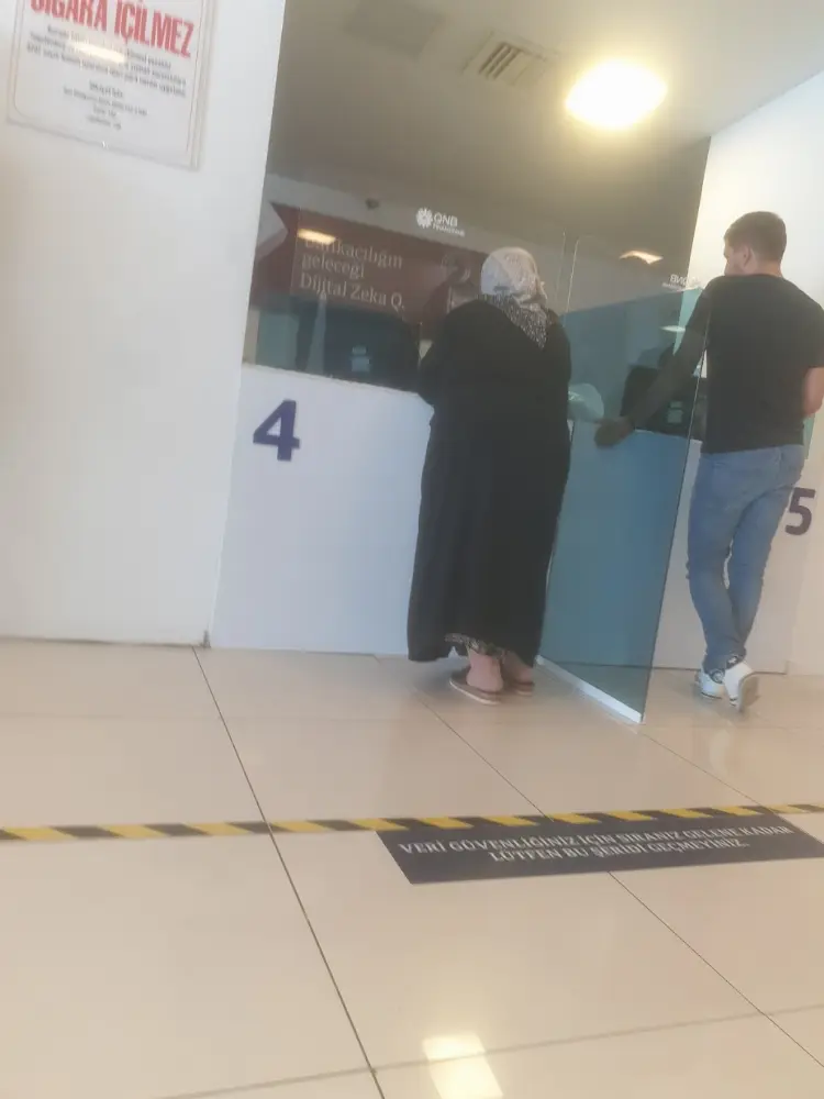 QNB Çarşı Güneşli Şubesi — Bankalar, Bağcılar · fotoğraf 3