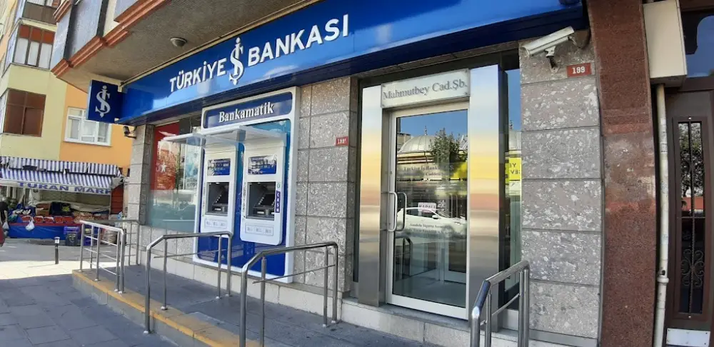 Türkiye İş Bankası Mahmutbey Caddesi/İstanbul Şubesi — Bankalar, Bahçelievler · fotoğraf 2