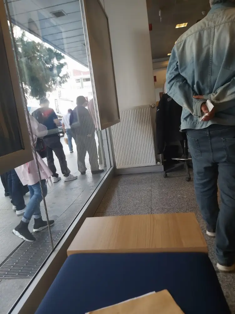 Yapı Kredi - Bağcılar Parseller Şubesi — Bankalar, Bağcılar · fotoğraf 4