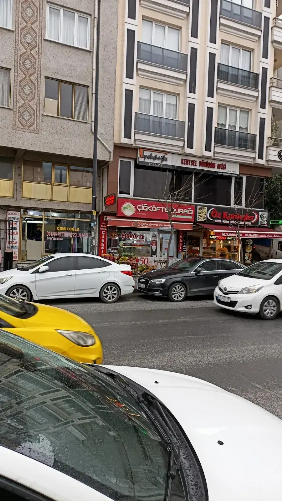 Halkbank Siyavuşpaşa Şubesi — Bankalar, Bahçelievler · fotoğraf 3
