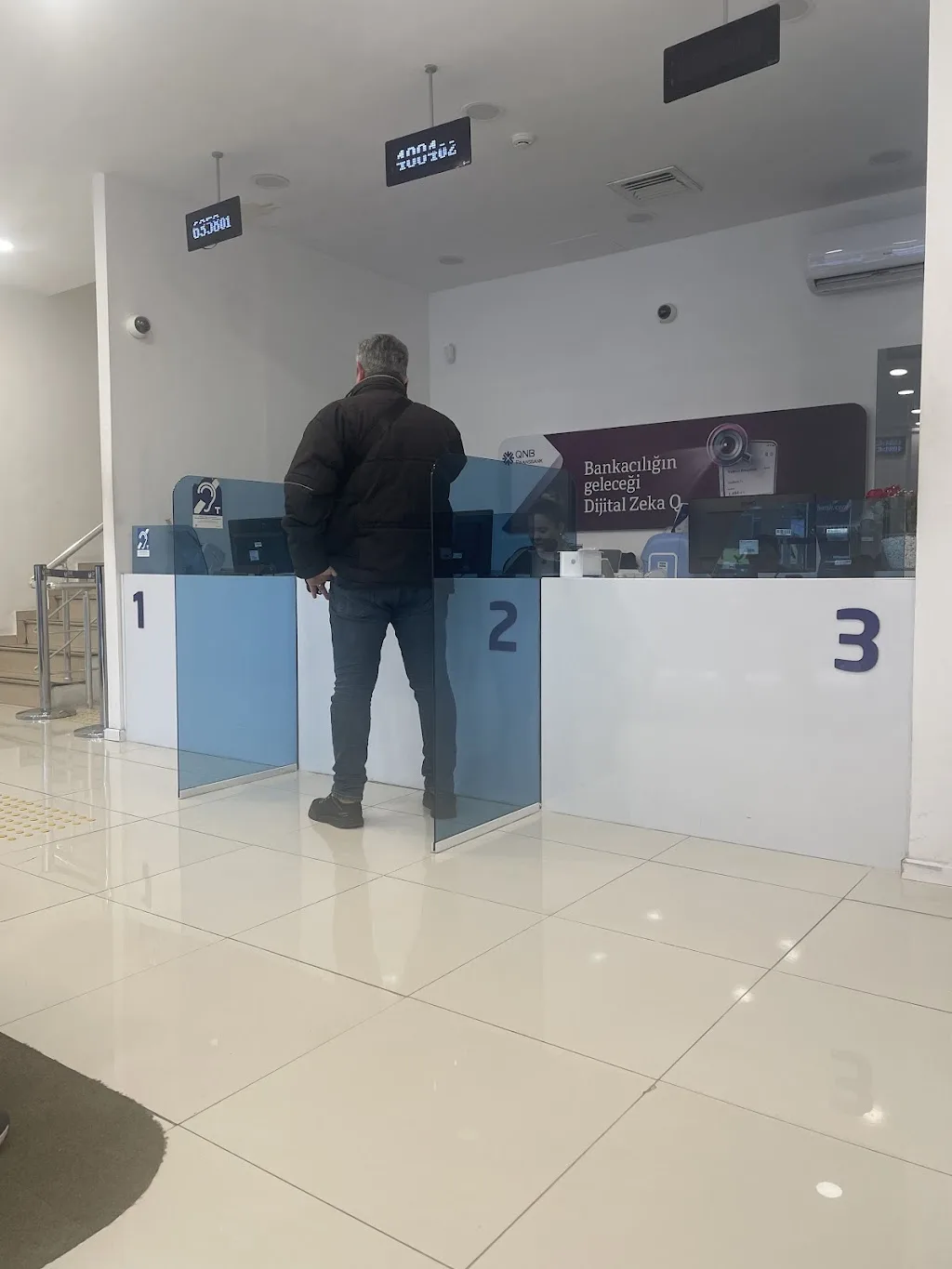 QNB İstoç Şubesi — Bankalar, Bağcılar · fotoğraf 1