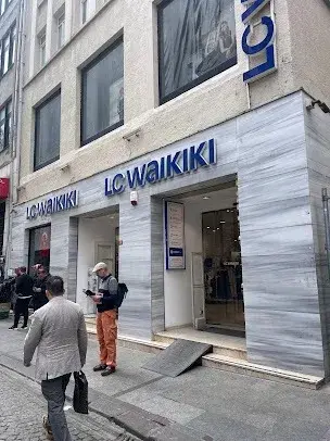 LC WAIKIKI Fatih — Erkek Giyim, Fatih · fotoğraf 3