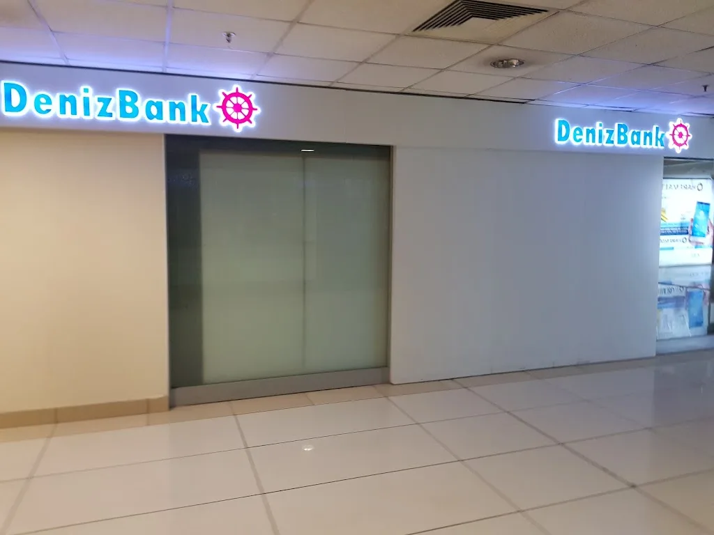 DenizBank Kuyumcukent Şubesi — Bankalar, Bahçelievler · fotoğraf 1