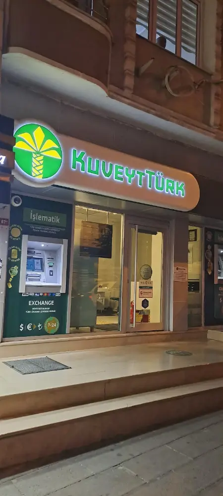 Kuveyt Türk Ahmet Yesevi Şubesi — Bankalar, Bahçelievler · fotoğraf 3