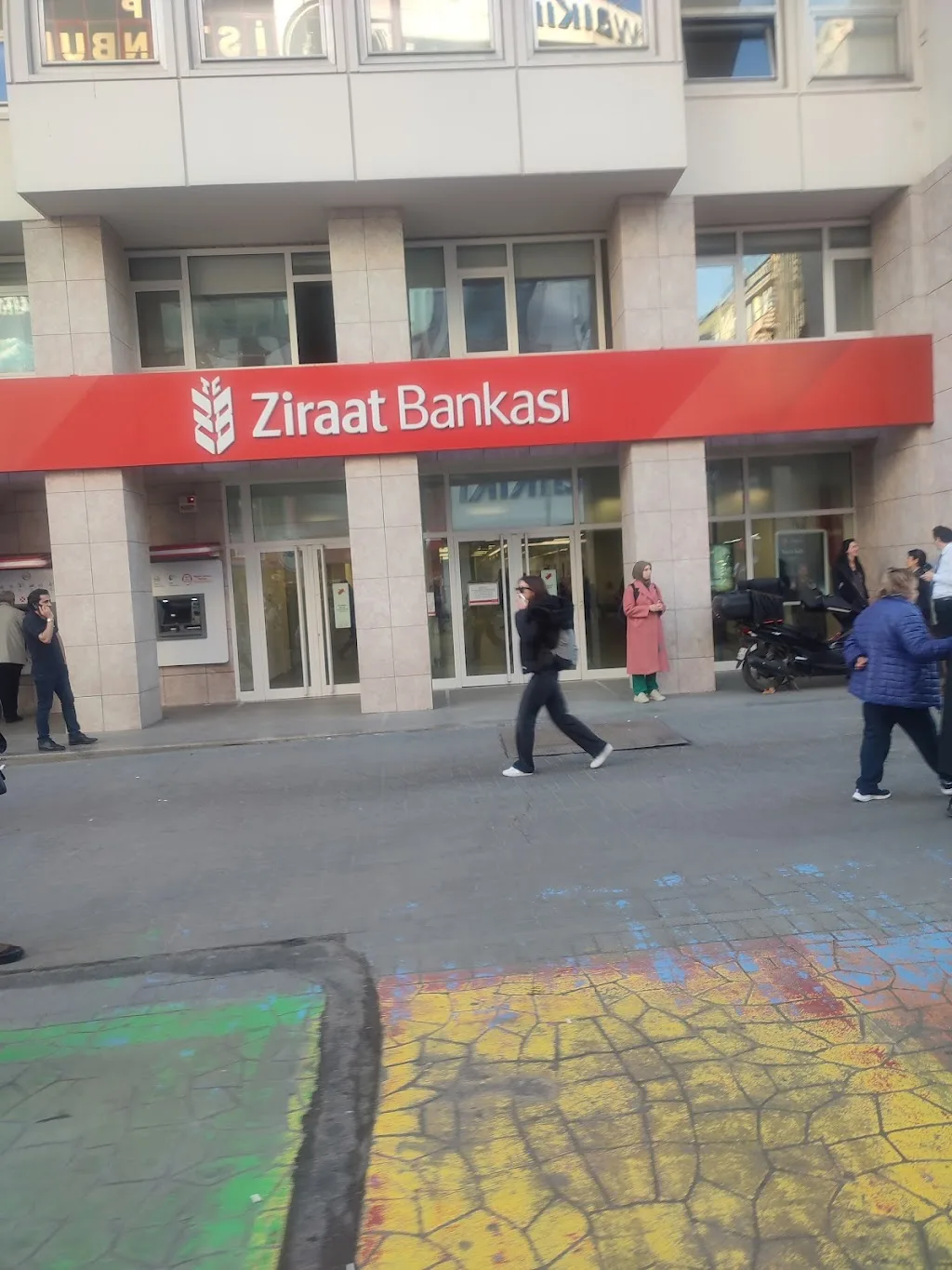 Ziraat Bankası Bakırköy Şubesi — Bankalar, Bakırköy · fotoğraf 1