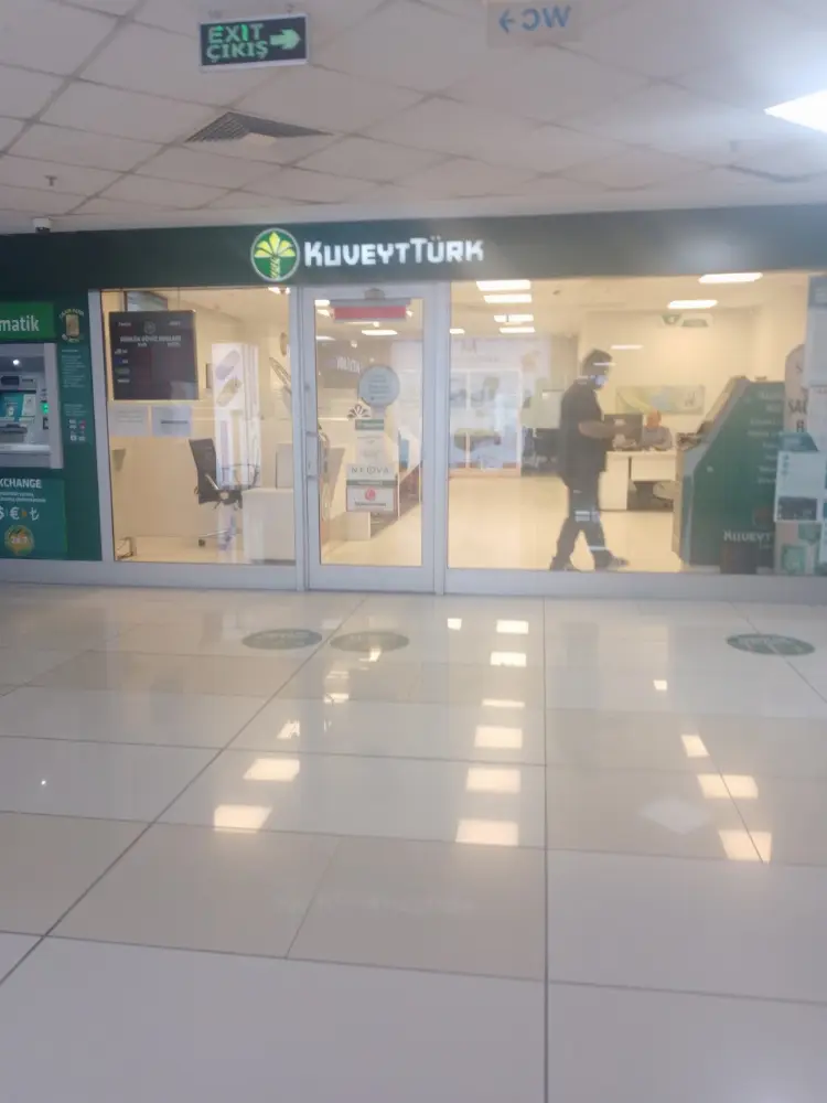 Kuveyt Türk Kuyumcukent Şubesi — Bankalar, Bahçelievler · fotoğraf 2