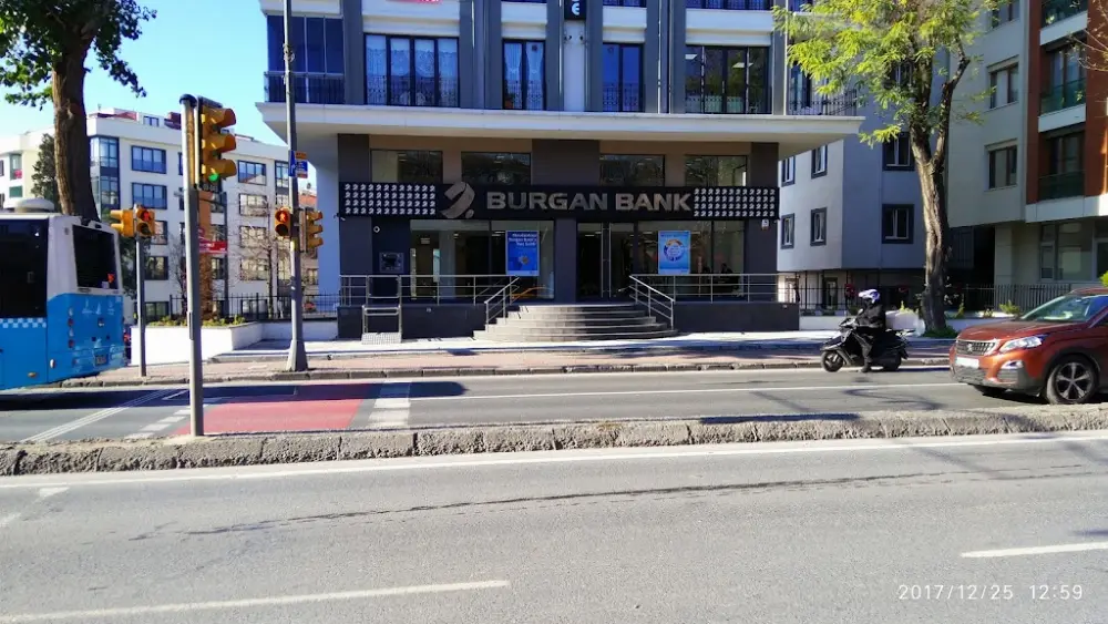 Burgan Bank Bakırköy Şubesi — Bankalar, Bakırköy · fotoğraf 4