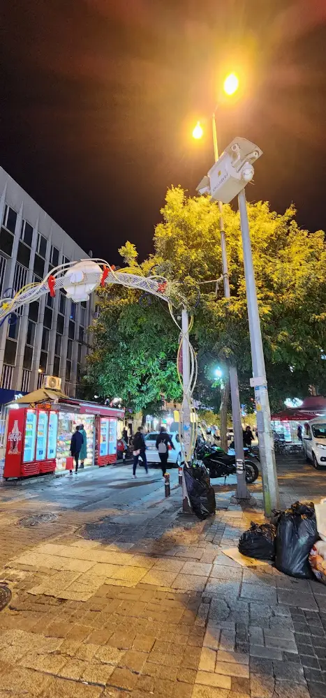 Garanti BBVA Çarşı Bakırköy Şubesi — Bankalar, Bakırköy · fotoğraf 2