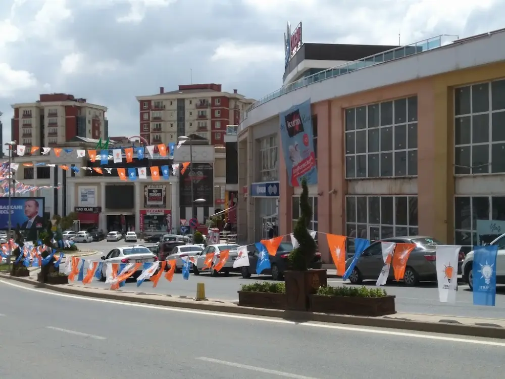 Halkbank Başakşehir Şubesi — Bankalar, Başakşehir · fotoğraf 2