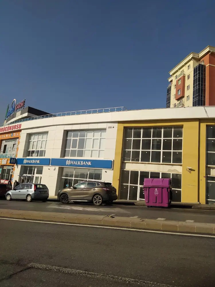 Halkbank Başakşehir Şubesi — Bankalar, Başakşehir · fotoğraf 4