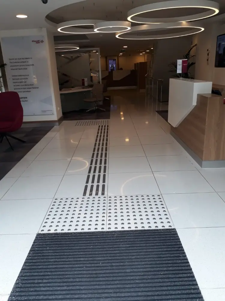 Alternatif Bank Bakırköy Şubesi — Bankalar, Bakırköy · fotoğraf 3