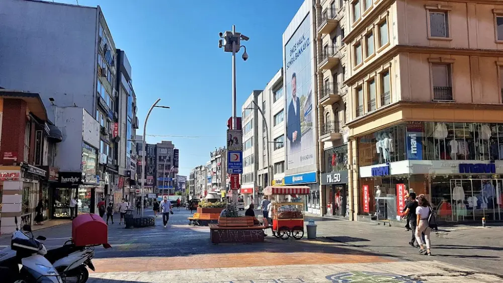 Halkbank Bakırköy Şubesi — Bankalar, Bakırköy · fotoğraf 2