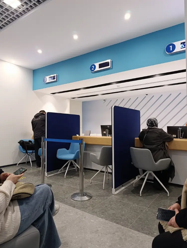 Halkbank İstanbul Tümsan Sanayi Sitesi Şubesi — Bankalar, Başakşehir · fotoğraf 3