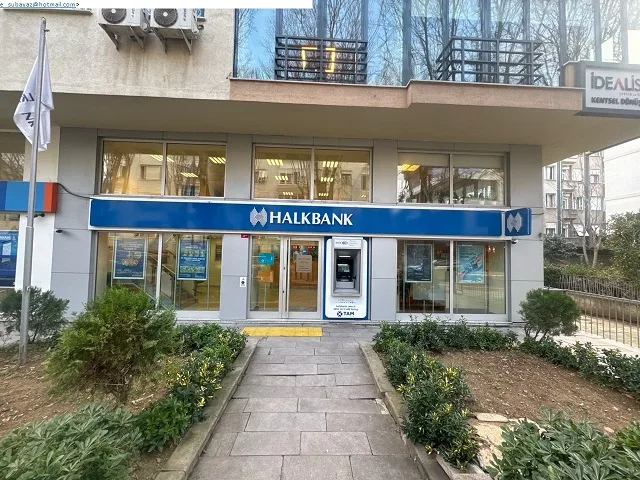 Halkbank Yeşilyurt Şubesi — Bankalar, Bakırköy · fotoğraf 1