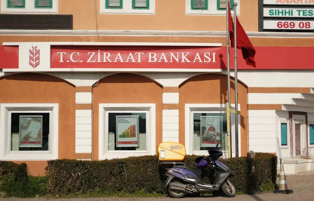 Ziraat Bankası Bahçeşehir Şubesi — Bankalar, Başakşehir · fotoğraf 3