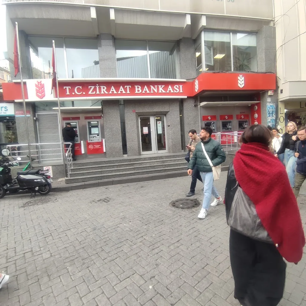 Ziraat Bankası Beşiktaş/İstanbul Şubesi — Bankalar, Beşiktaş · fotoğraf 1